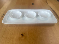 Serving Platter White  Rectangle With 3 Ramekin Sauce Dishes 29 x 13 x 1.8cm M1321